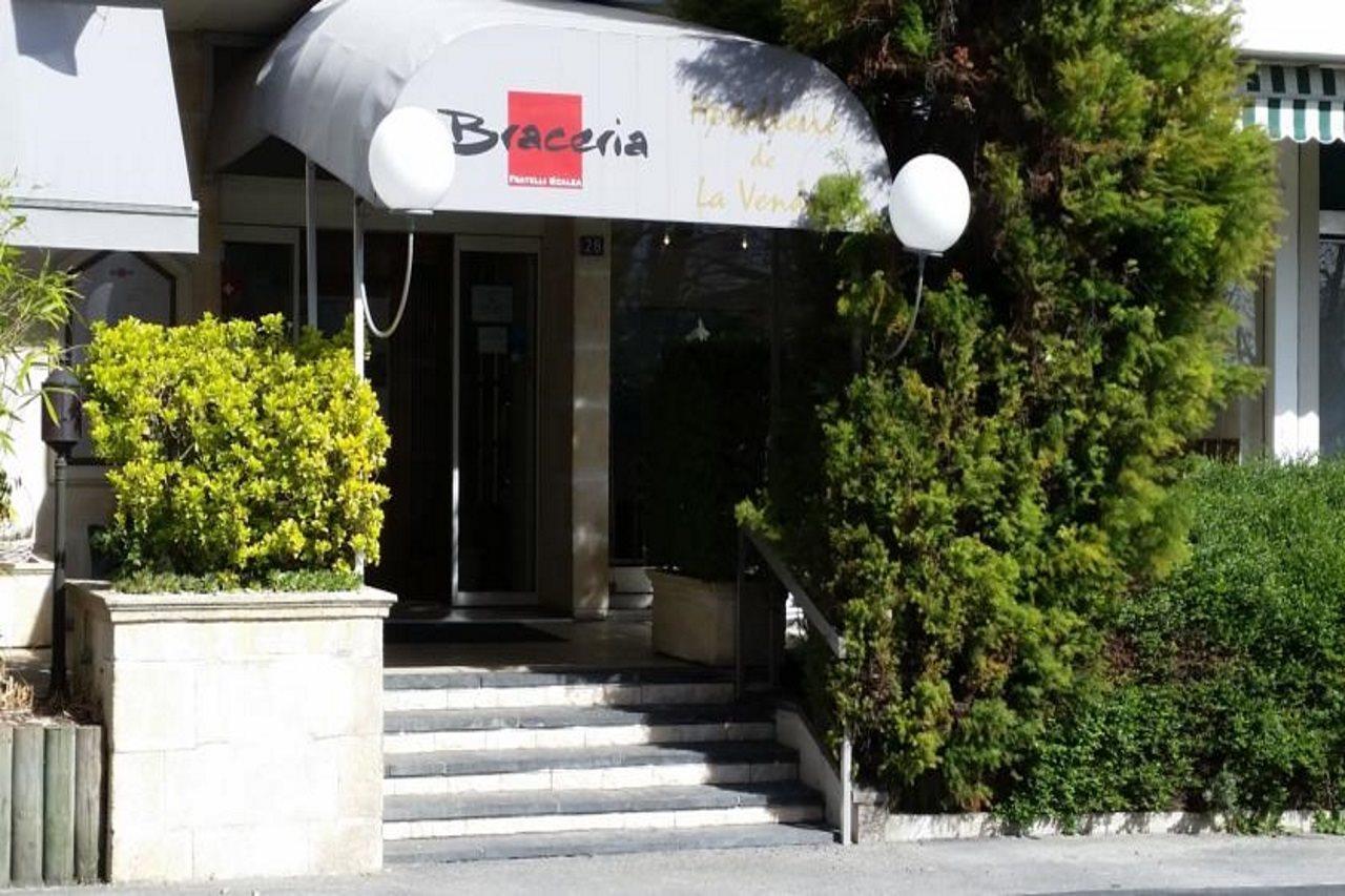 Hostellerie De La Vendee Lancy Exterior foto